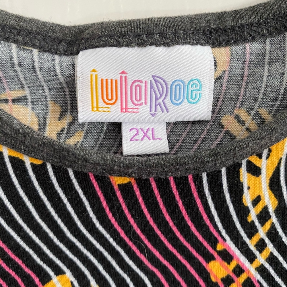 Lularoe Randy - Picture 2 of 3